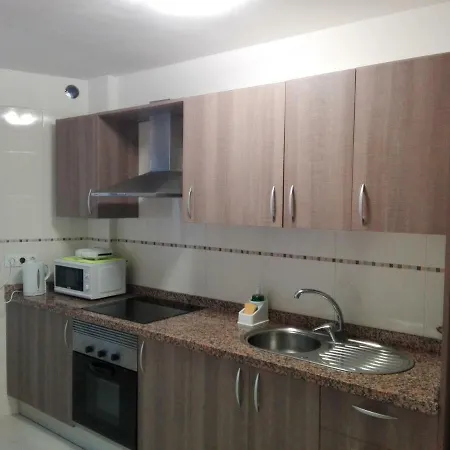 Apartpool El Torreon * 아데제