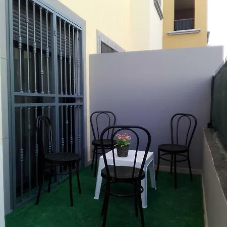 Apartpool El Torreon Адехе